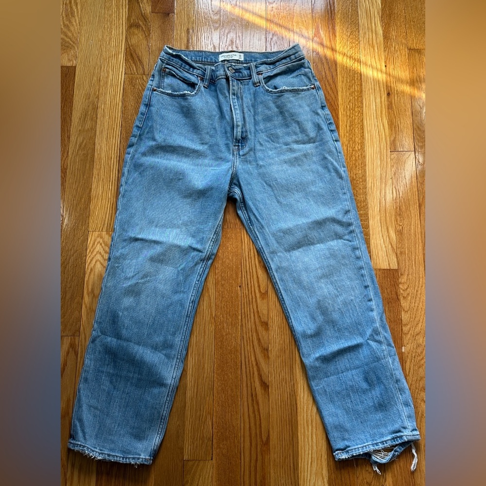 Abercrombie ankle straight ultra High rise